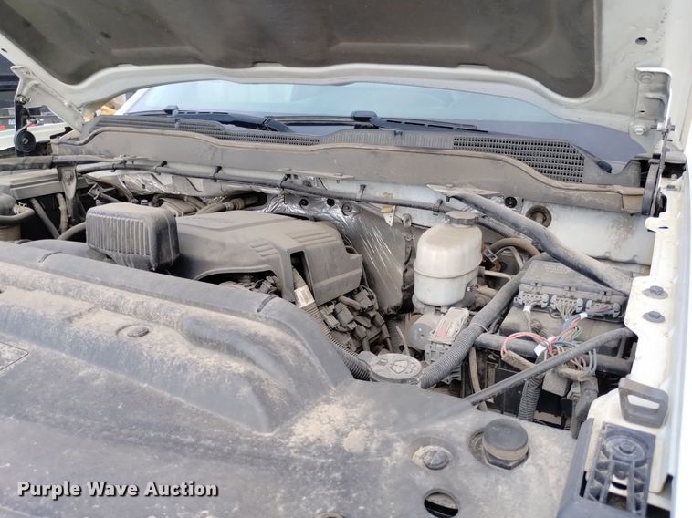 image for item DP3351 2015 Chevrolet Silverado 3500HD utility bed pickup truck