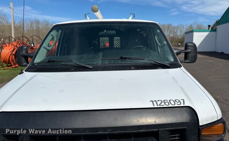 image for item DQ0831 2012 Ford  E150 van