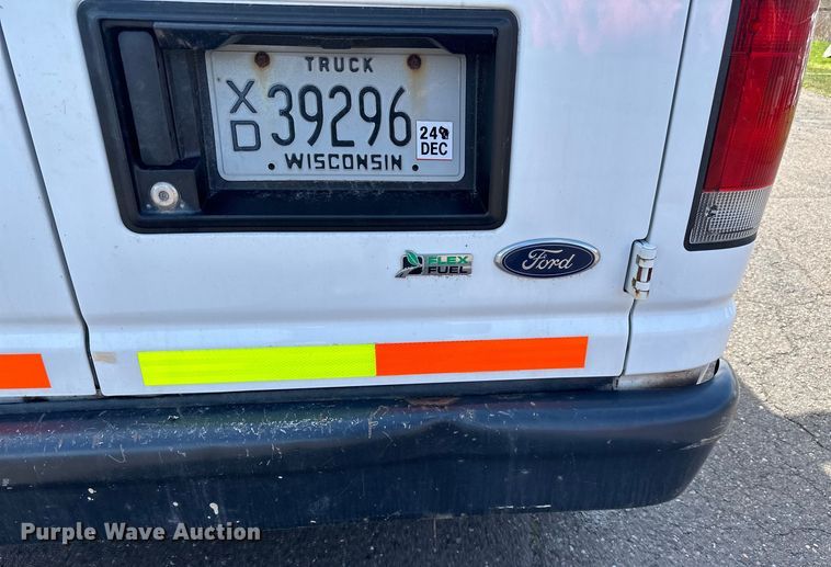 image for item DQ0831 2012 Ford  E150 van