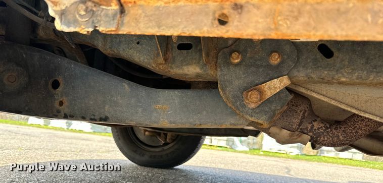 image for item DQ0831 2012 Ford  E150 van