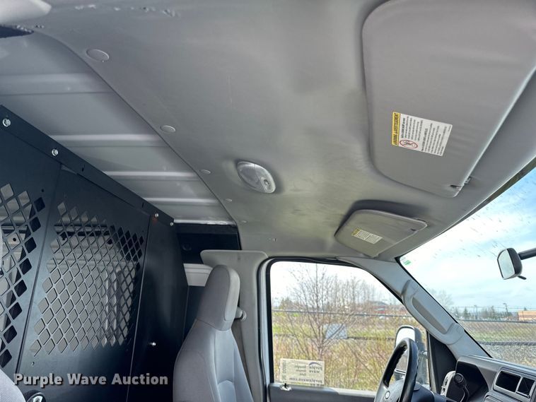 image for item DQ0831 2012 Ford  E150 van