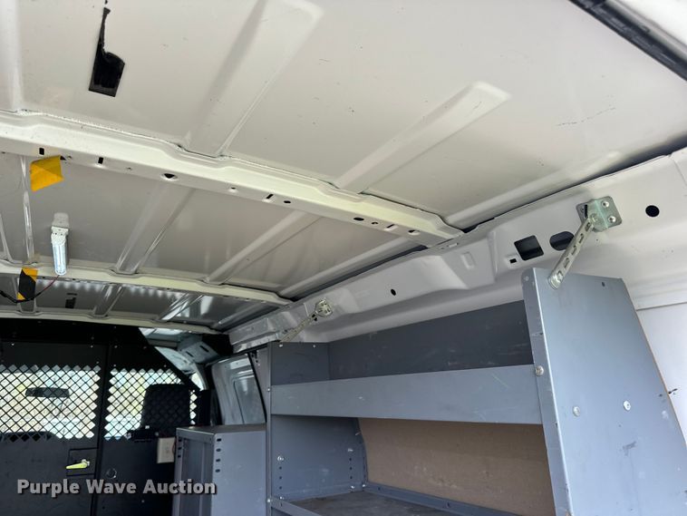 image for item DQ0831 2012 Ford  E150 van