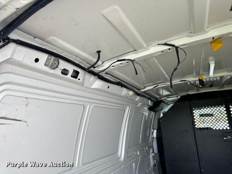 image for item DQ0831 2012 Ford  E150 van