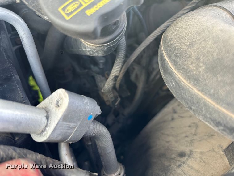 image for item DQ0831 2012 Ford  E150 van