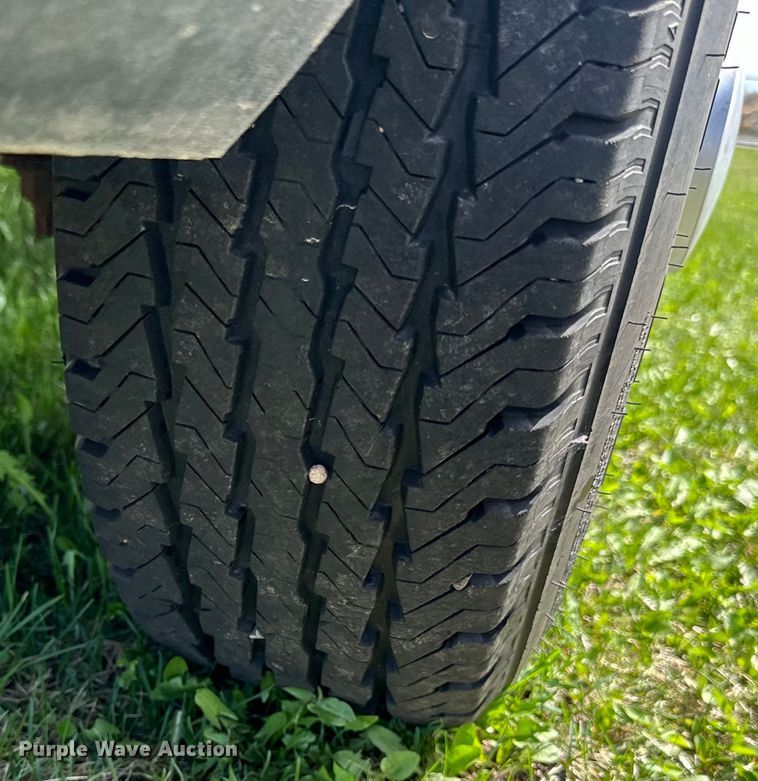 image for item DQ0831 2012 Ford  E150 van