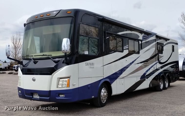 image for item DQ6107 2009 Safari  Cheetah RV