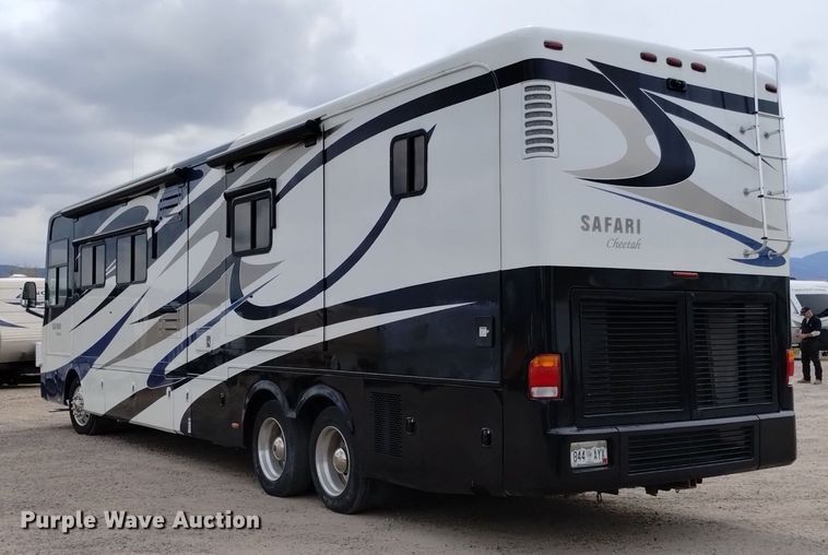 image for item DQ6107 2009 Safari  Cheetah RV