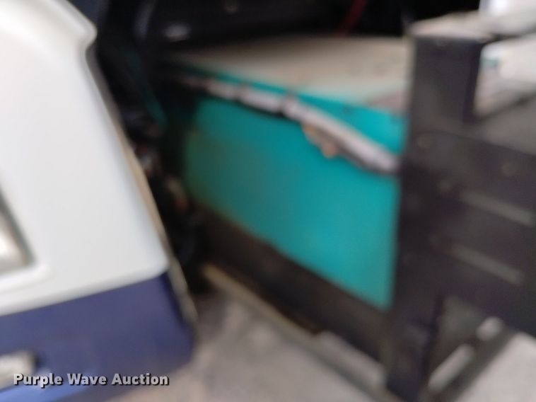 image for item DQ6107 2009 Safari  Cheetah RV