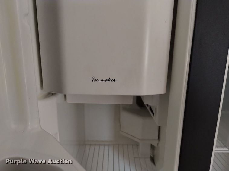 image for item DQ6107 2009 Safari  Cheetah RV