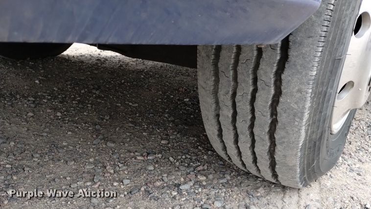 image for item DQ6107 2009 Safari  Cheetah RV