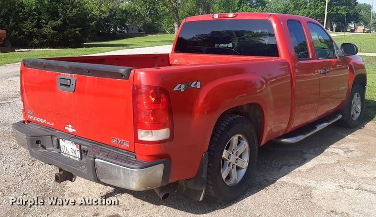 image for item DQ7099 2011 GMC Sierra 1500 Ext. Cab pickup truck