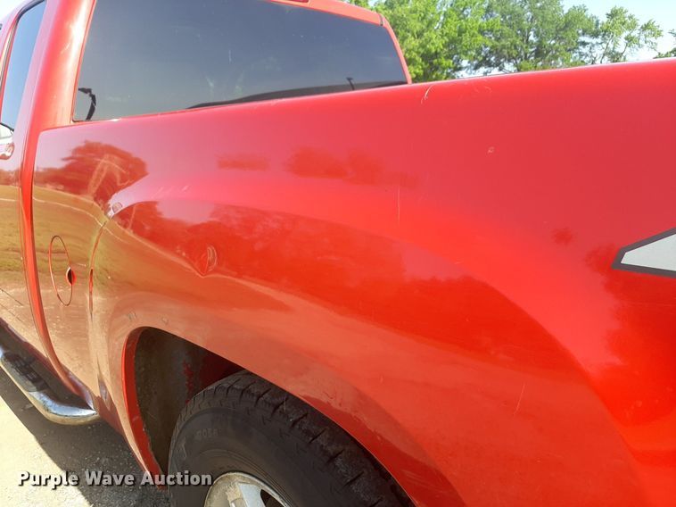 image for item DQ7099 2011 GMC Sierra 1500 Ext. Cab pickup truck