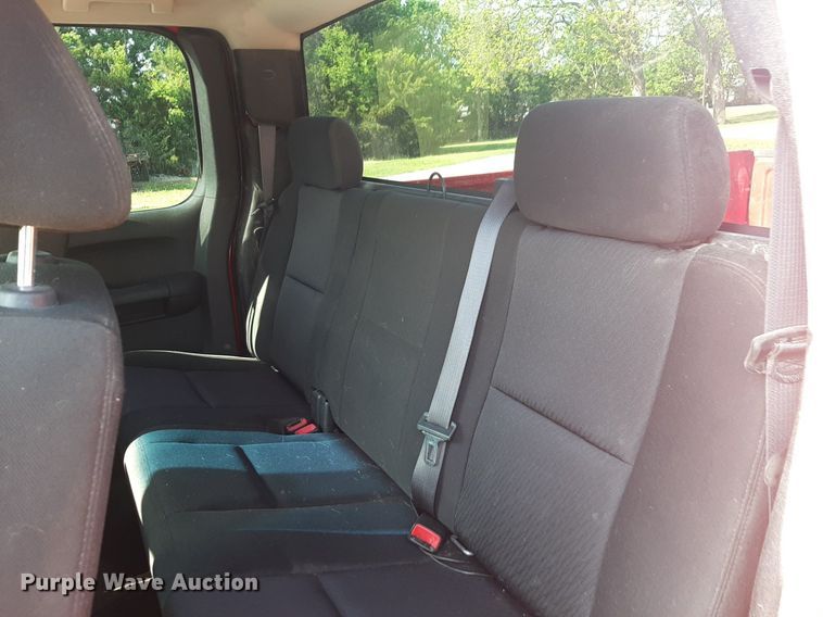 image for item DQ7099 2011 GMC Sierra 1500 Ext. Cab pickup truck