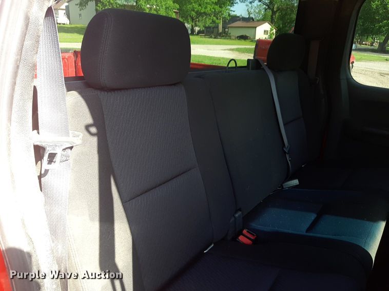 image for item DQ7099 2011 GMC Sierra 1500 Ext. Cab pickup truck