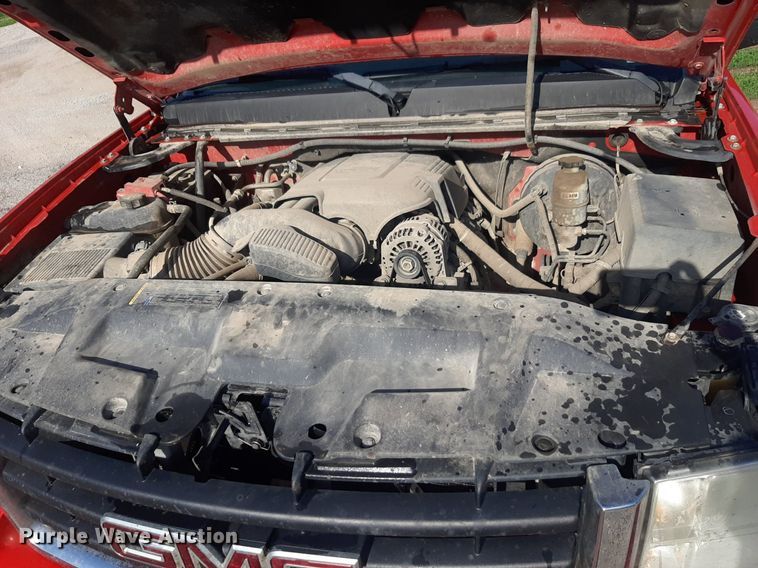 image for item DQ7099 2011 GMC Sierra 1500 Ext. Cab pickup truck