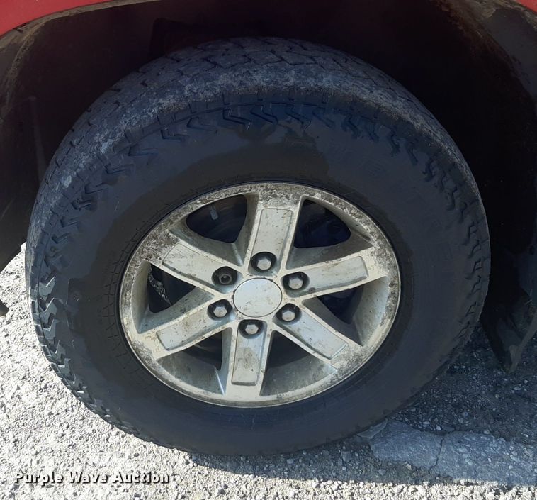 image for item DQ7099 2011 GMC Sierra 1500 Ext. Cab pickup truck