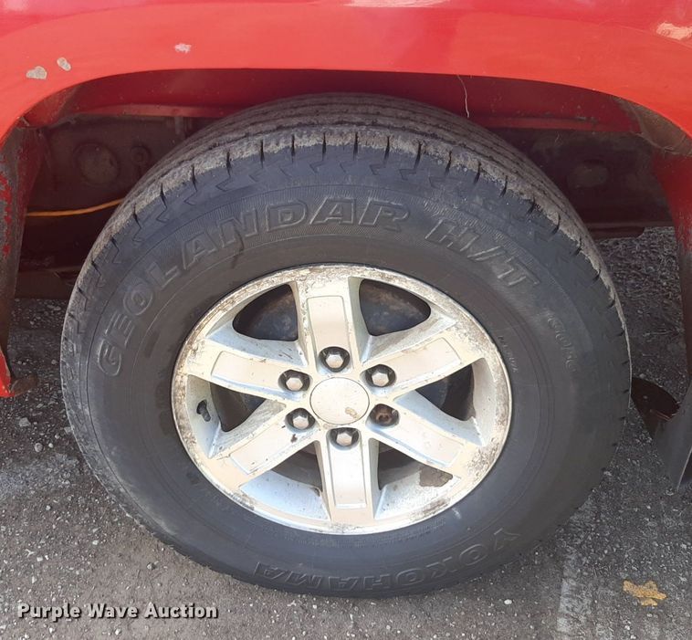 image for item DQ7099 2011 GMC Sierra 1500 Ext. Cab pickup truck