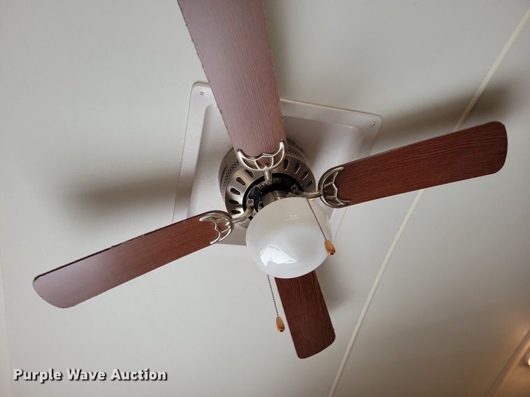 image for item DR4300 2012 Heartland Sundance 3300CK camper