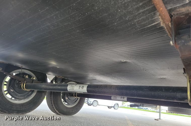 image for item DR4300 2012 Heartland Sundance 3300CK camper