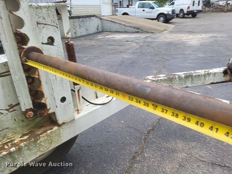 image for item DR4772 1990 Eaton Metal Products TECH 10E reel trailer