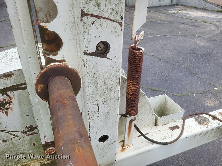 image for item DR4772 1990 Eaton Metal Products TECH 10E reel trailer