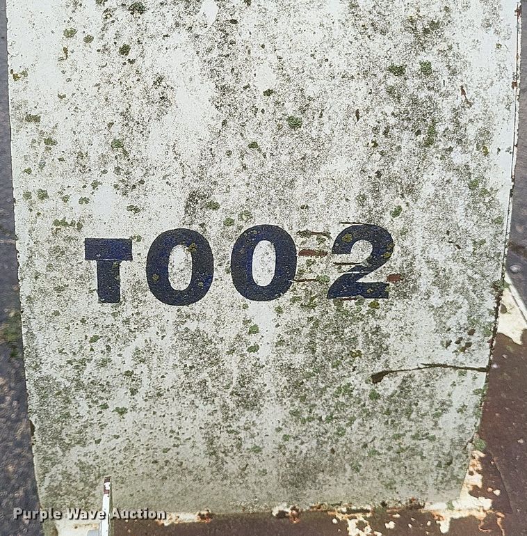 image for item DR4772 1990 Eaton Metal Products TECH 10E reel trailer