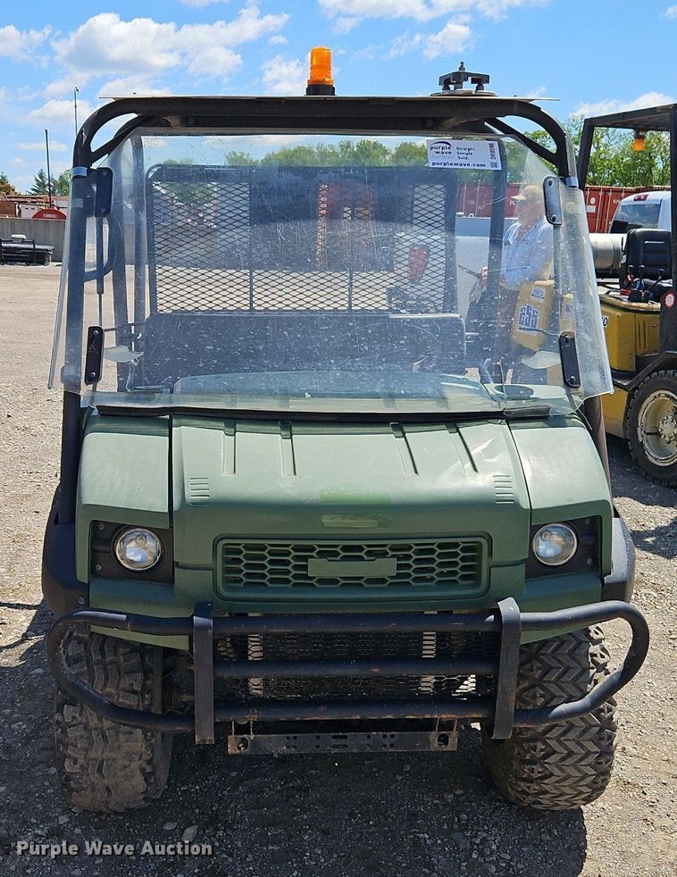 image for item DR8596 2013 Kawasaki  Mule 4010 utility vehicle