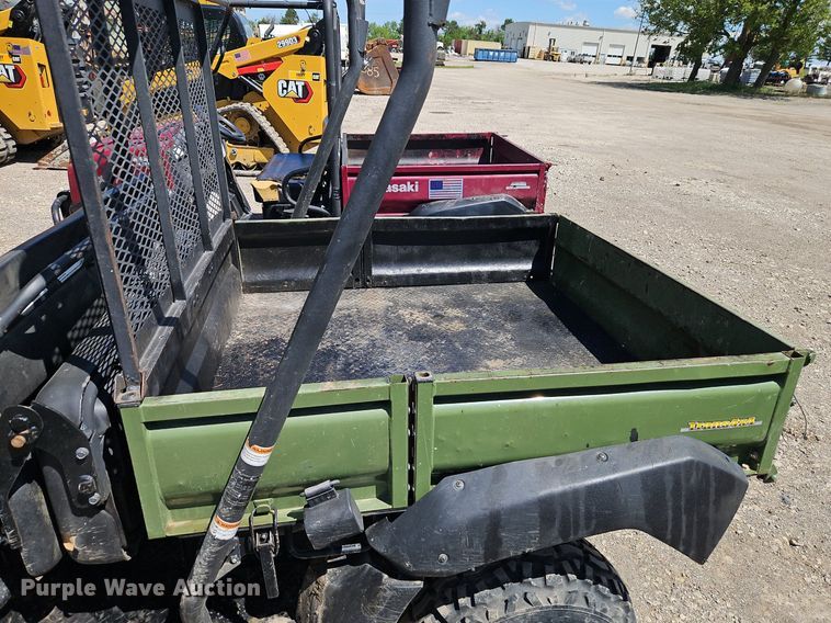 image for item DR8596 2013 Kawasaki  Mule 4010 utility vehicle