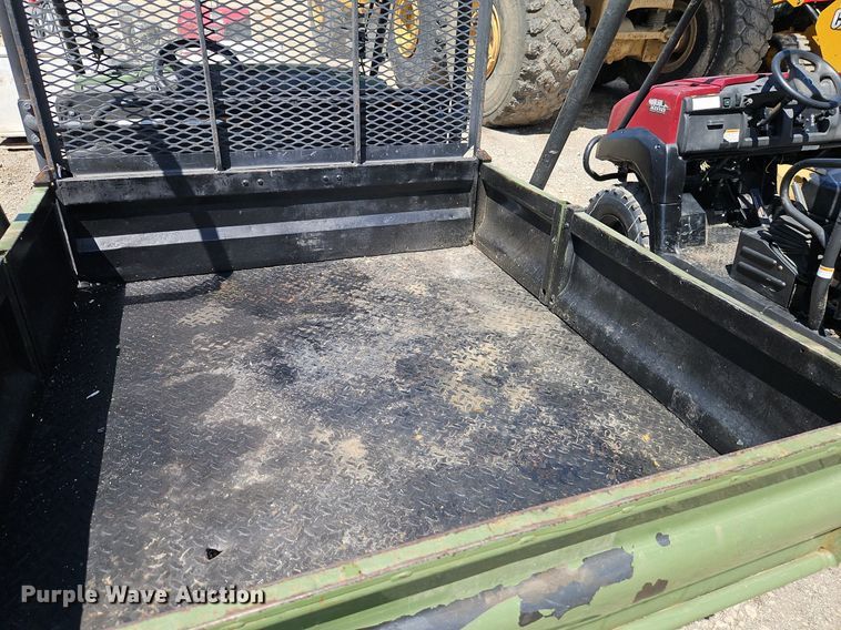 image for item DR8596 2013 Kawasaki  Mule 4010 utility vehicle