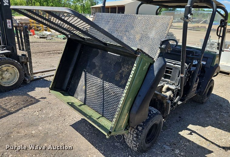 image for item DR8596 2013 Kawasaki  Mule 4010 utility vehicle