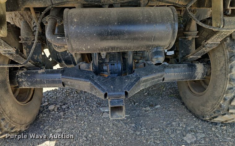 image for item DR8596 2013 Kawasaki  Mule 4010 utility vehicle