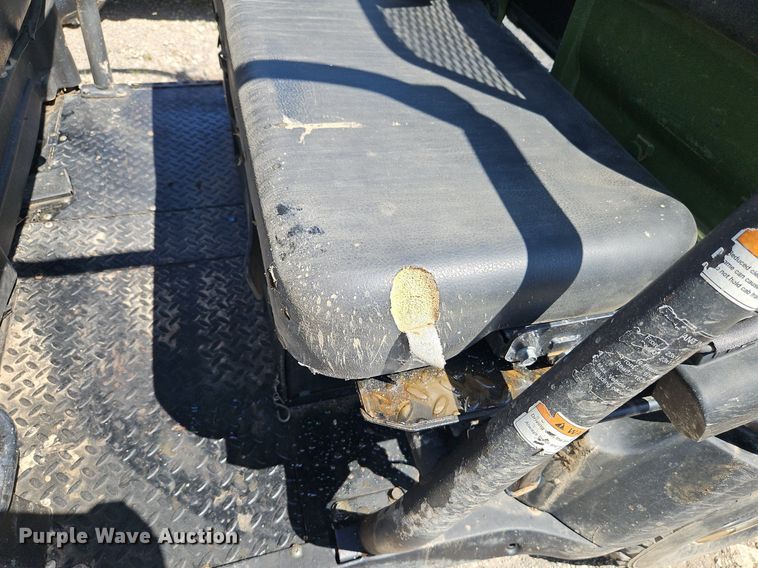 image for item DR8596 2013 Kawasaki  Mule 4010 utility vehicle