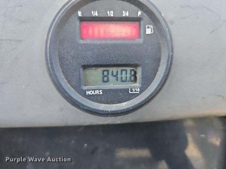 image for item DR8596 2013 Kawasaki  Mule 4010 utility vehicle