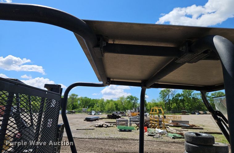 image for item DR8596 2013 Kawasaki  Mule 4010 utility vehicle