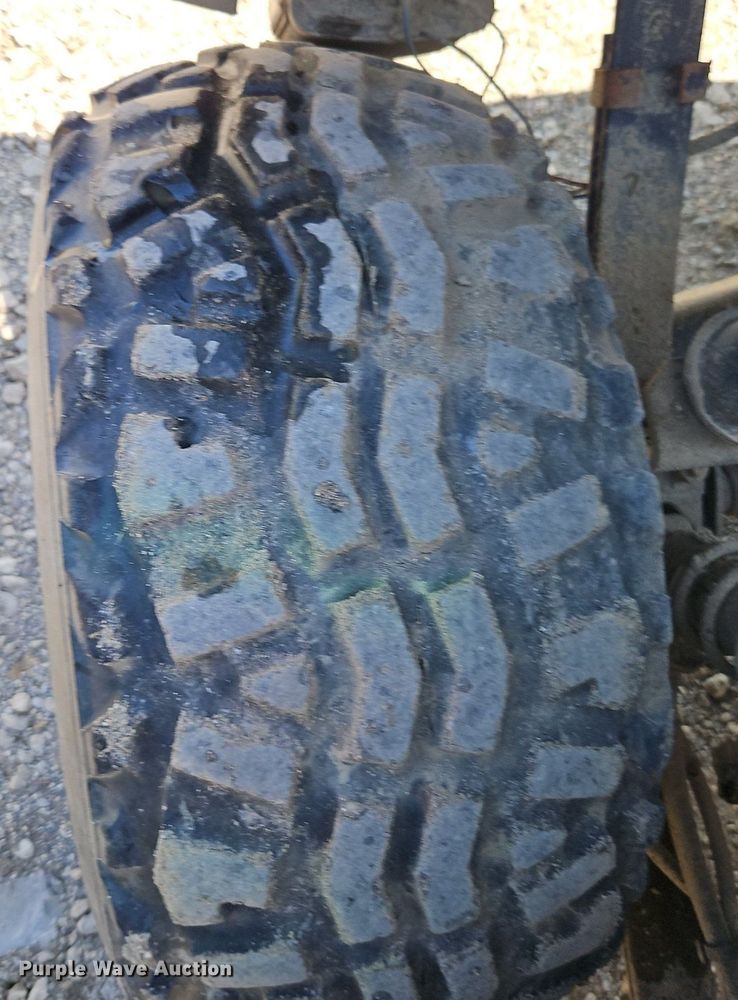 image for item DR8596 2013 Kawasaki  Mule 4010 utility vehicle