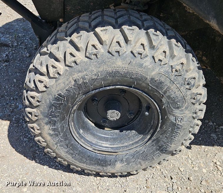 image for item DR8596 2013 Kawasaki  Mule 4010 utility vehicle