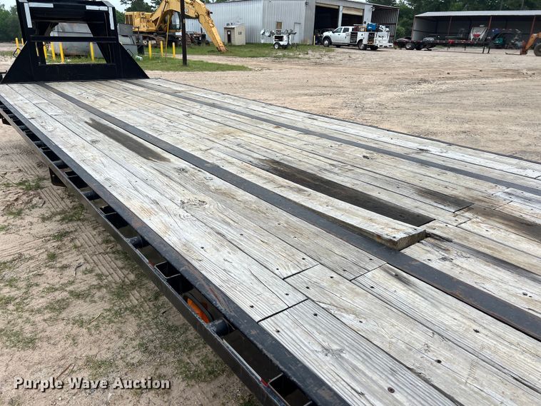 image for item DS2945 2020 PJ LD402 equipment trailer