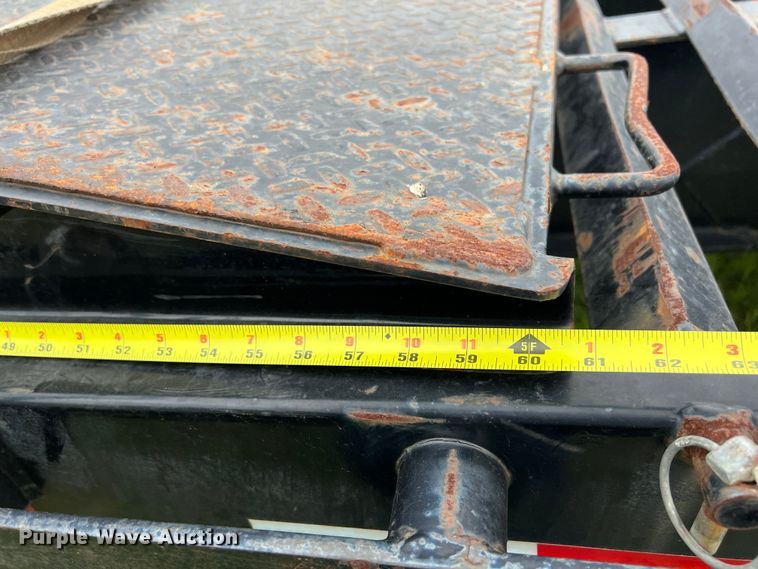 image for item DS2945 2020 PJ LD402 equipment trailer