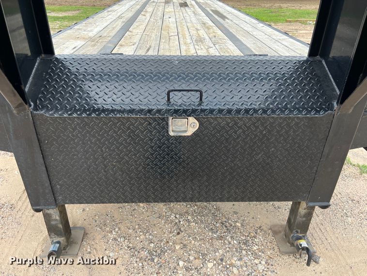 image for item DS2945 2020 PJ LD402 equipment trailer