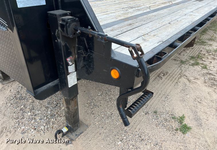 image for item DS2945 2020 PJ LD402 equipment trailer