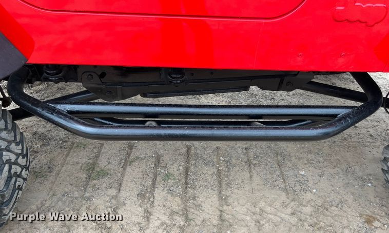 image for item DS2948 2000 Jeep Wrangler SUV