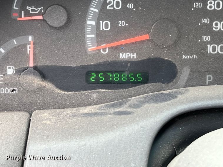 image for item DS3017 2003 Ford F150  SuperCrew pickup truck