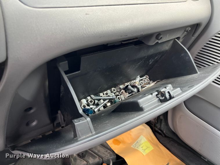 image for item DS3017 2003 Ford F150  SuperCrew pickup truck