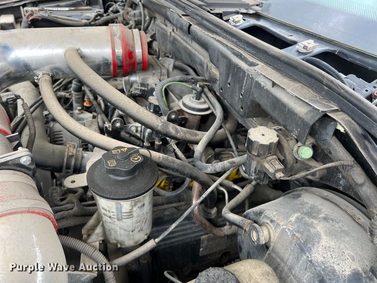 image for item DS3017 2003 Ford F150  SuperCrew pickup truck