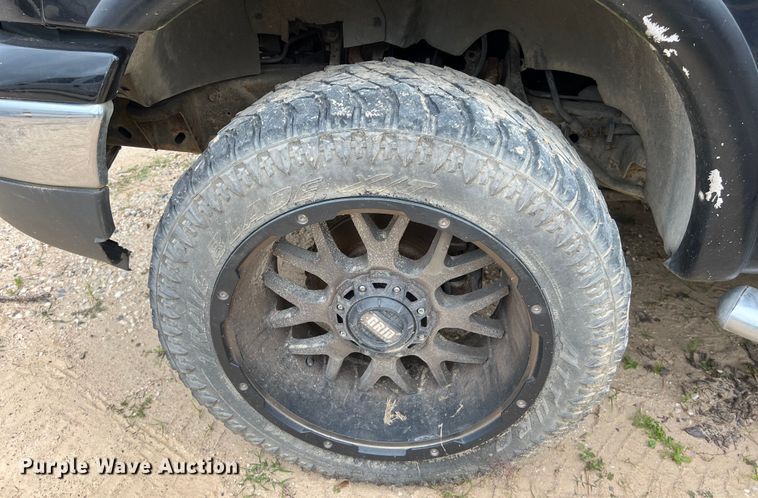 image for item DS3017 2003 Ford F150  SuperCrew pickup truck