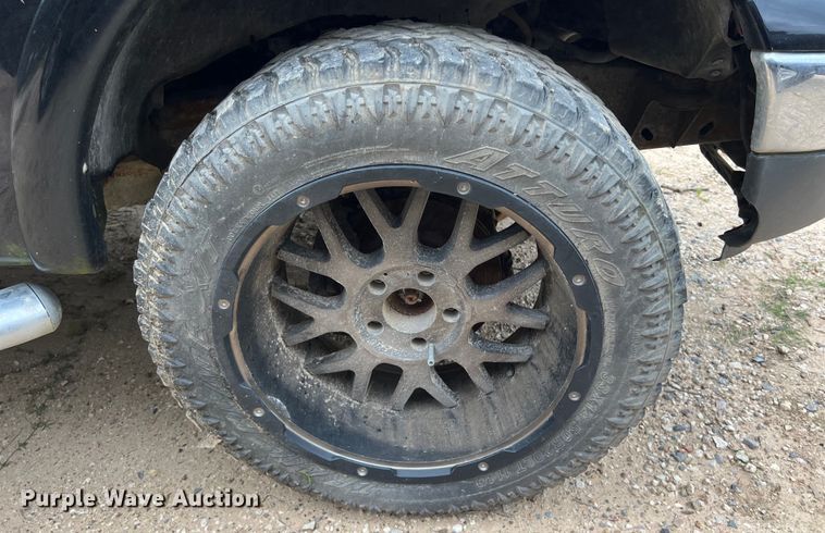 image for item DS3017 2003 Ford F150  SuperCrew pickup truck