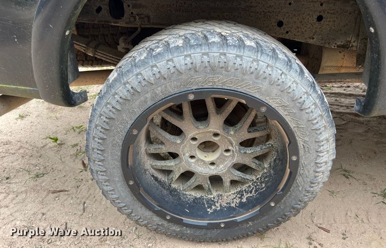 image for item DS3017 2003 Ford F150  SuperCrew pickup truck