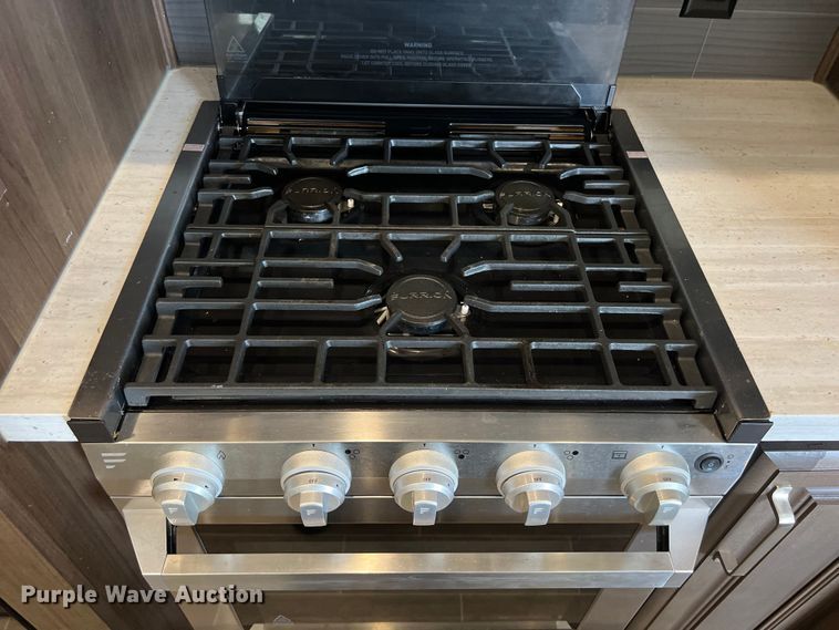 image for item DS3034 2021 Keystone Avalanche 395 BH Camper