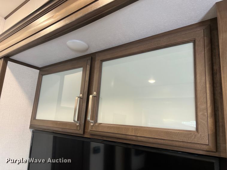 image for item DS3034 2021 Keystone Avalanche 395 BH Camper