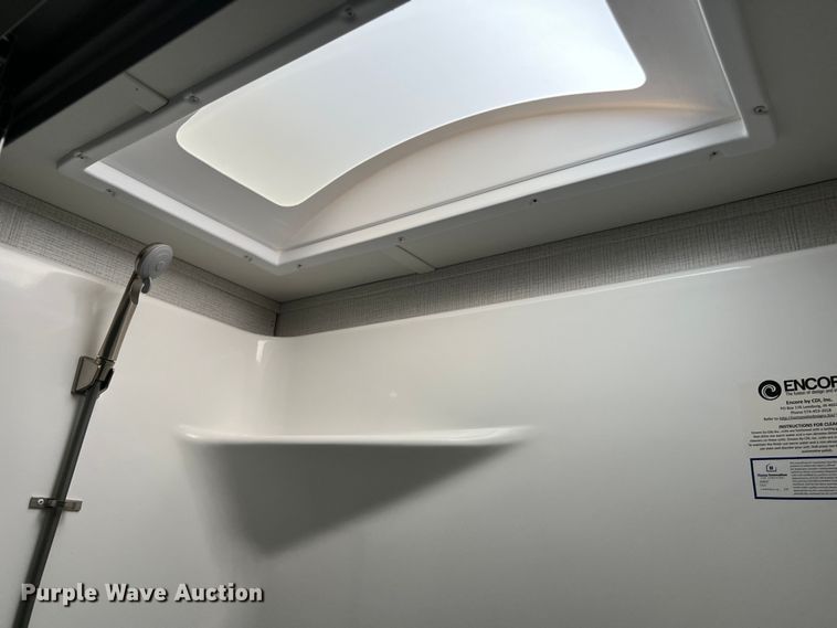 image for item DS3034 2021 Keystone Avalanche 395 BH Camper